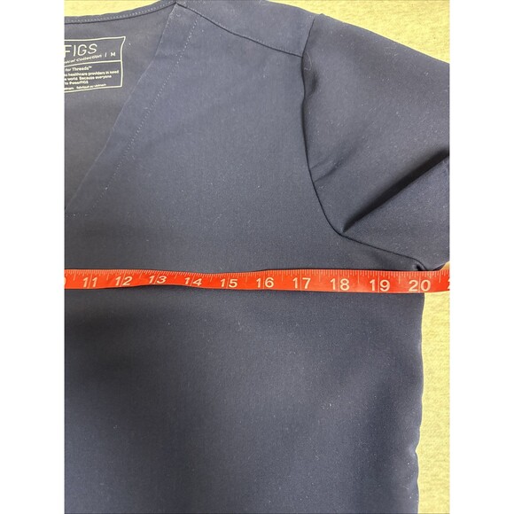 Figs Scrub Top Womens Medium Casma Three Pocket Technical Collection Navy Blue - Picture 6 of 7